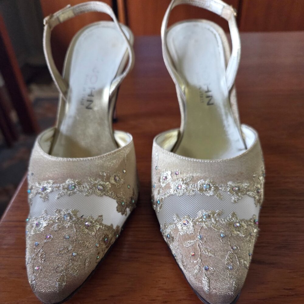 St. John , Jardin Heels